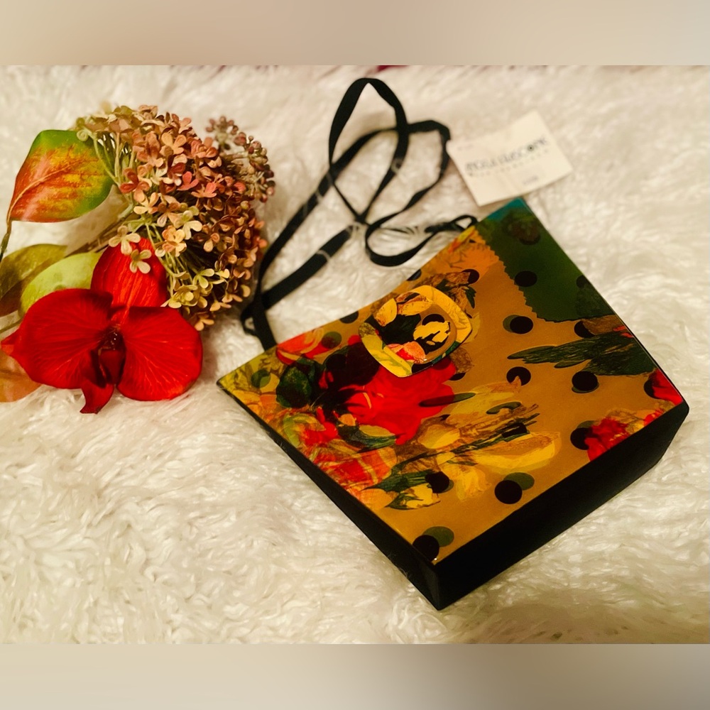 NWT Rare Find Angela Francone Floral Purse